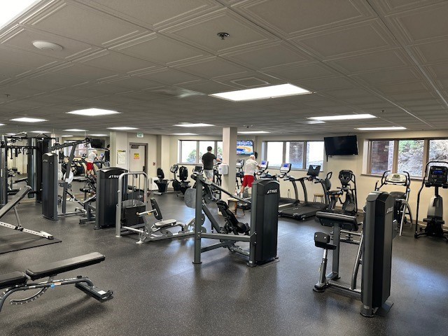 Modern-gym-equipment-fitness-center-St_-Clair-Country-Club